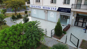 Holistic Medicine _1