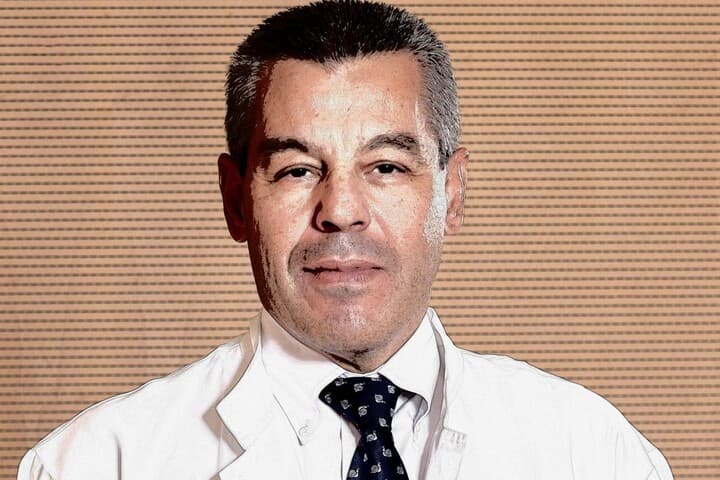 Dr.Andreas Bazeos